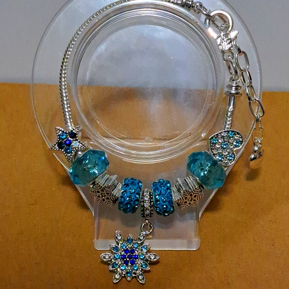 Christmas Charm Bracelet